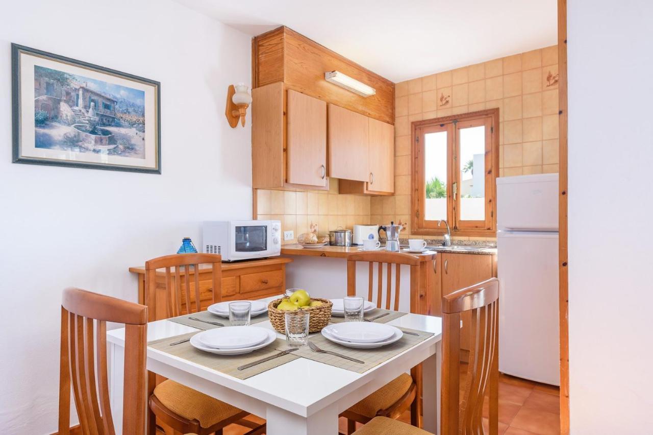Gavina Villa, Cala Blanca カラ・ブランカ エクステリア 写真