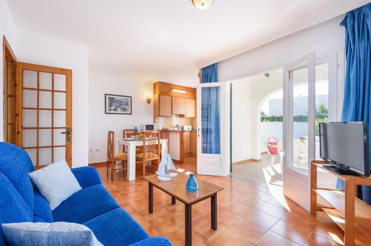 Gavina Villa, Cala Blanca カラ・ブランカ エクステリア 写真